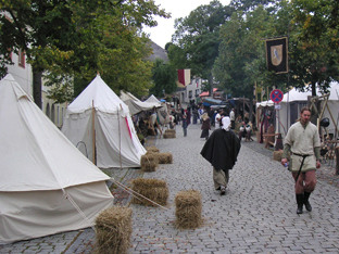 mittelalterlicher Marktplatz